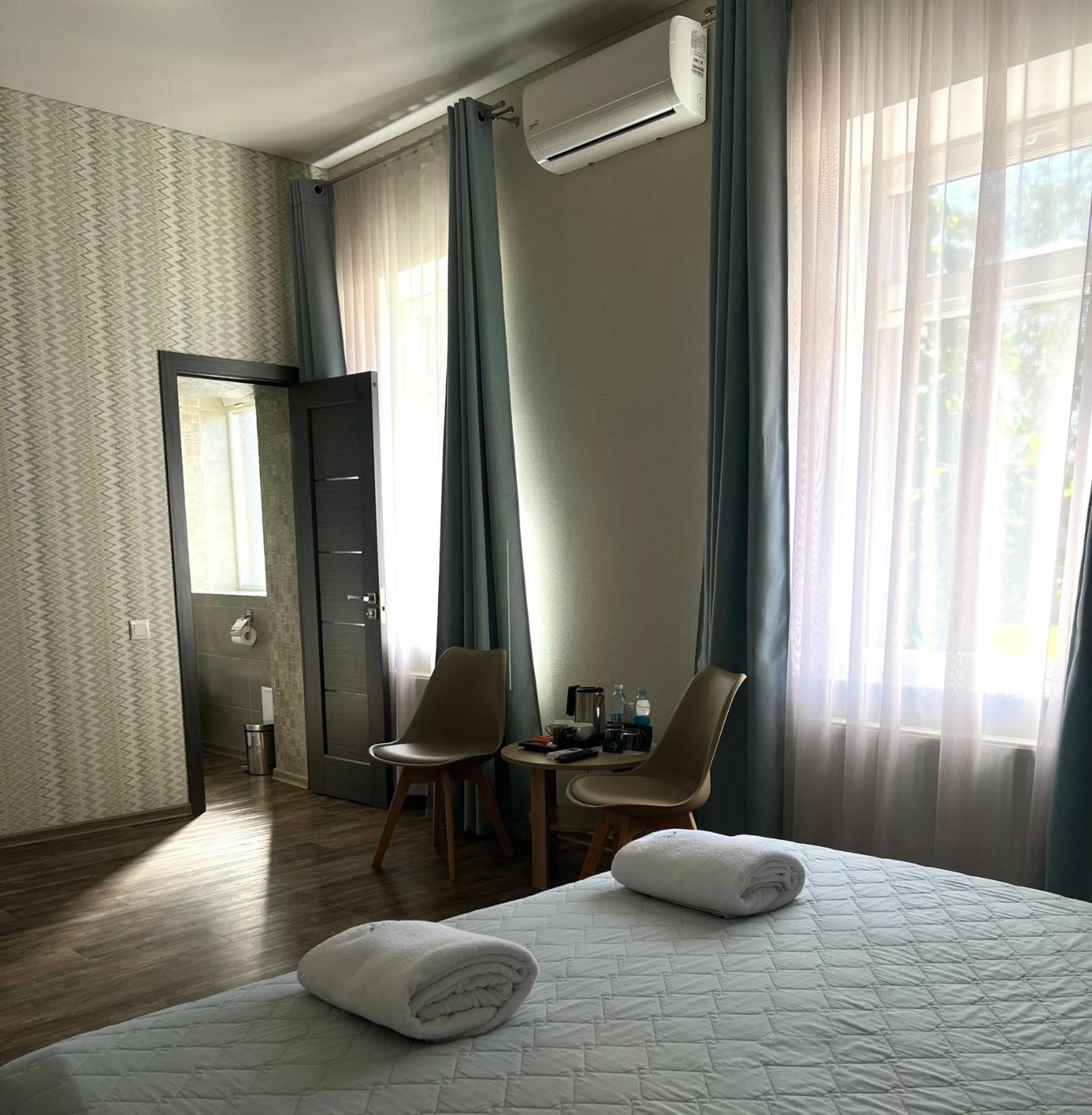 Hotel Dozari Korostyshiv Εξωτερικό φωτογραφία