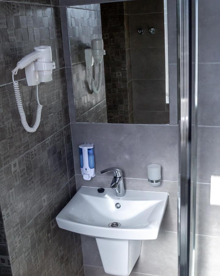 Hotel Dozari Korostyshiv Εξωτερικό φωτογραφία